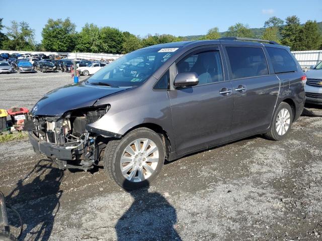 Photo 1 from auction – 2013 TOYOTA SIENNA XLE with VIN 5TDYK3DC6DS294963