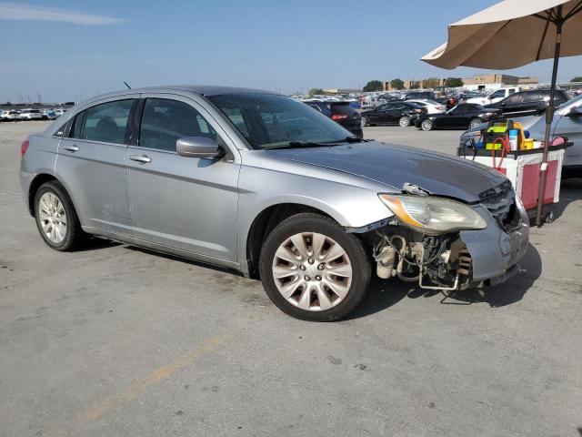 Photo 4 from auction – 2014 CHRYSLER 200 LX with VIN 1C3CCBAB0EN236002