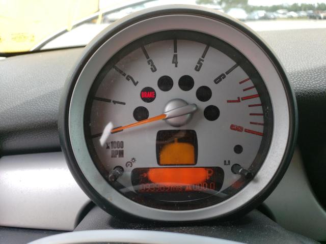 Photo 9 from auction – 2007 MINI COOPER with VIN WMWMF33547TT57972