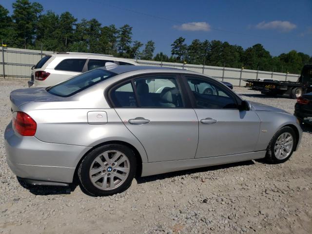 Photo 3 from auction – 2006 BMW 325 I with VIN WBAVB13506PT13477