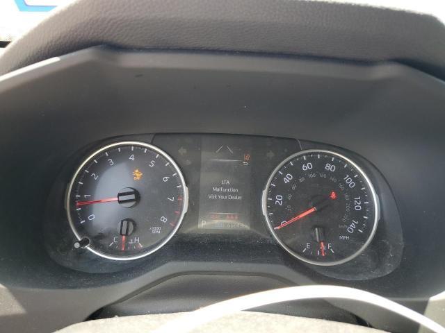 Photo 9 from auction – 2020 TOYOTA RAV4 LE with VIN JTMH1RFV2LD045848