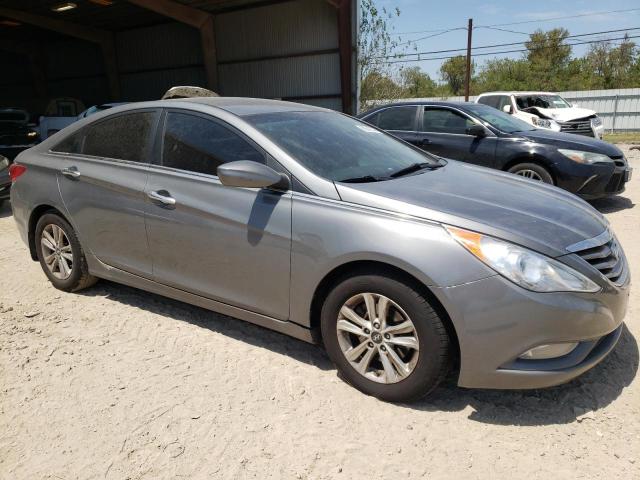Photo 4 from auction – 2013 HYUNDAI SONATA GLS with VIN 5NPEB4AC8DH791242