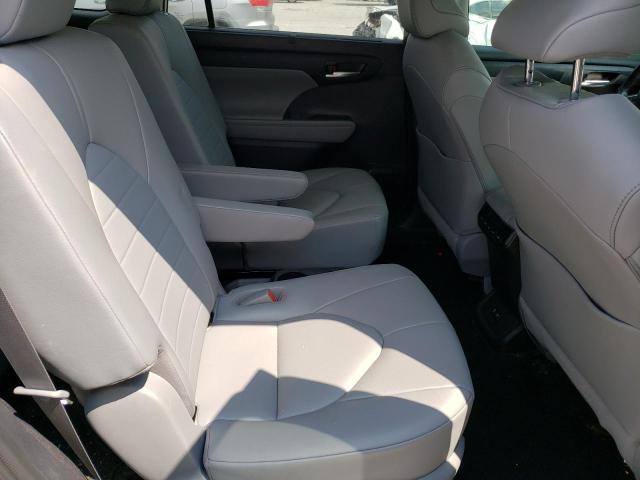 Photo 11 from auction – 2020 TOYOTA HIGHLANDER with VIN 5TDGZRAHXLS011943