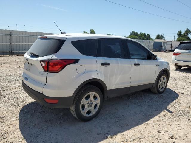 Photo 3 from auction – 2019 FORD ESCAPE S with VIN 1FMCU0F74KUB26651