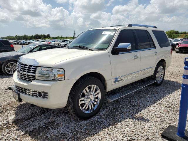 LINCOLN NAVIGATOR 2007 with VIN 5LMFU275X7LJ14200 - Photo from auction