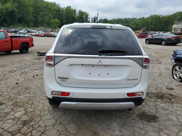Photo 6 from auction – 2015 MITSUBISHI OUTLANDER with VIN JA4AZ3A31FZ013200