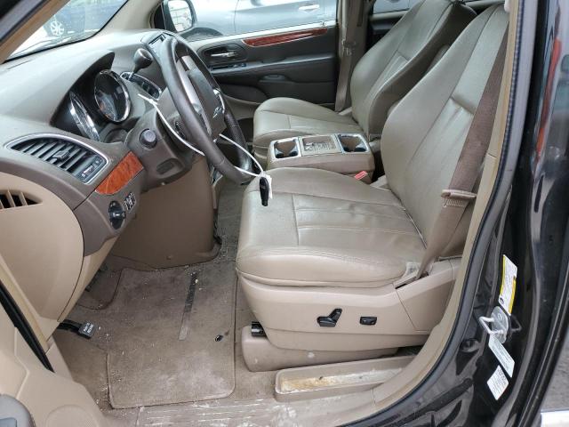 Photo 7 from auction – 2014 CHRYSLER TOWN & COU with VIN 2C4RC1BG6ER439358