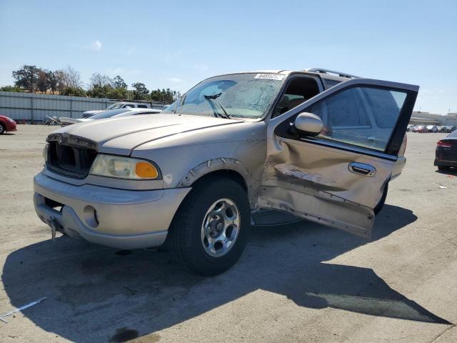 LINCOLN NAVIGATOR 2001 with VIN 5LMEU27R91LJ11049 - Photo from auction