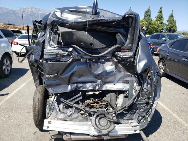 Photo 6 from auction – 2020 TOYOTA RAV4 XLE with VIN 2T3W1RFV4LC044504