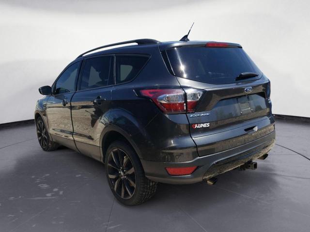 Photo 2 from auction – 2018 FORD ESCAPE SE with VIN 1FMCU9GD1JUD45753