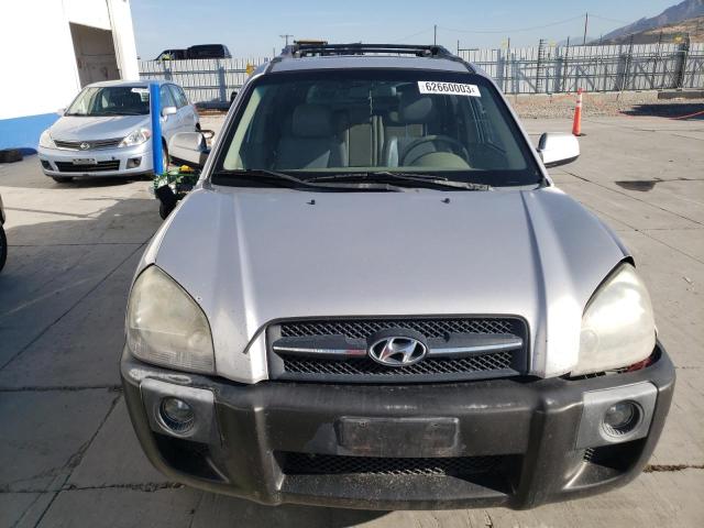 Photo 5 from auction – 2005 HYUNDAI TUCSON GLS with VIN KM8JN72D75U107945
