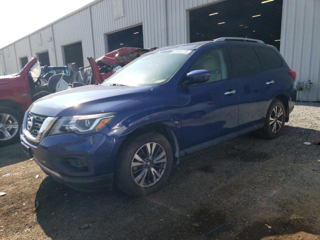 NISSAN PATHFINDER 2017 with VIN 5N1DR2MM5HC609543 - Photo from auction