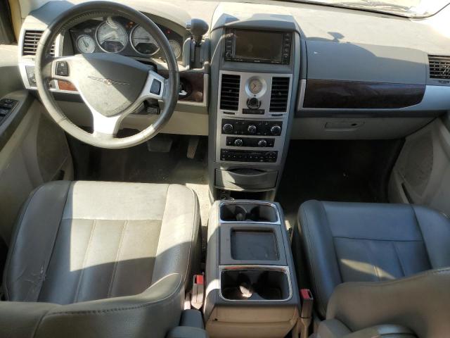 Photo 8 from auction – 2010 CHRYSLER TOWN & COU with VIN 2A4RR5D10AR188744