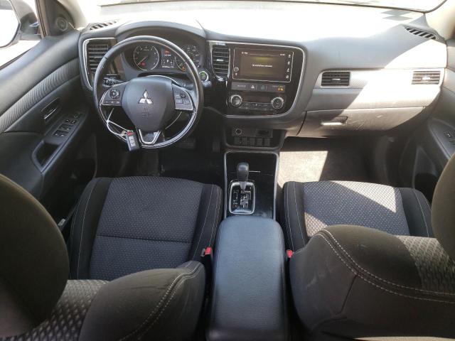 Photo 8 from auction – 2018 MITSUBISHI OUTLANDER with VIN JA4AZ3A33JZ038513