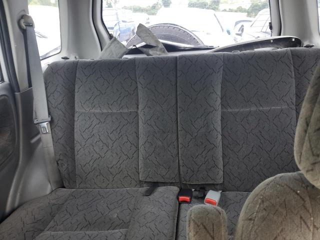 Photo 10 from auction – 2002 CHEVROLET TRACKER ZR with VIN 2CNBJ734626951550