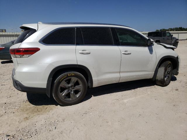 Photo 3 from auction – 2017 TOYOTA HIGHLANDER with VIN 5TDYZRFH0HS206955