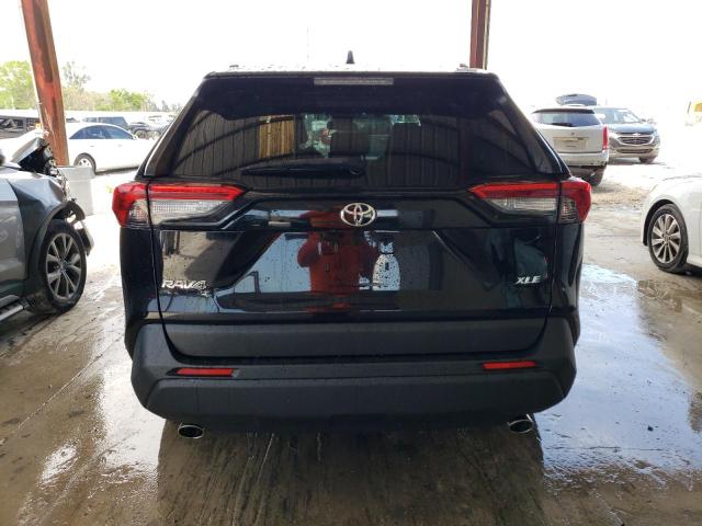 Photo 6 from auction – 2019 TOYOTA RAV4 XLE with VIN JTMW1RFV7KD010387