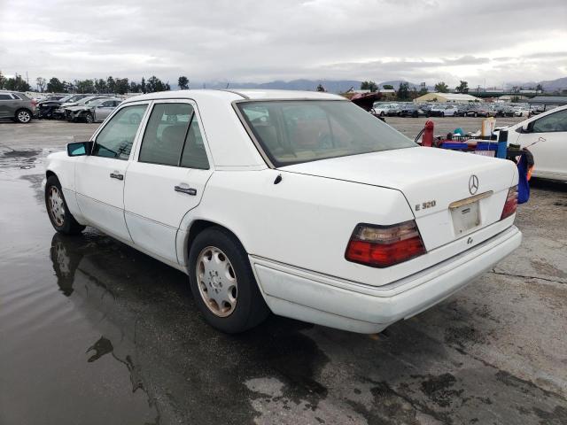 Фото 2 с аукциона – 1994 MERCEDES-BENZ E-CLASS с VIN WDBEA32E6RC060968