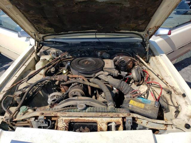 Photo 11 from auction – 1981 CHRYSLER CORDOBA with VIN 2C3BJ52K9BR122256