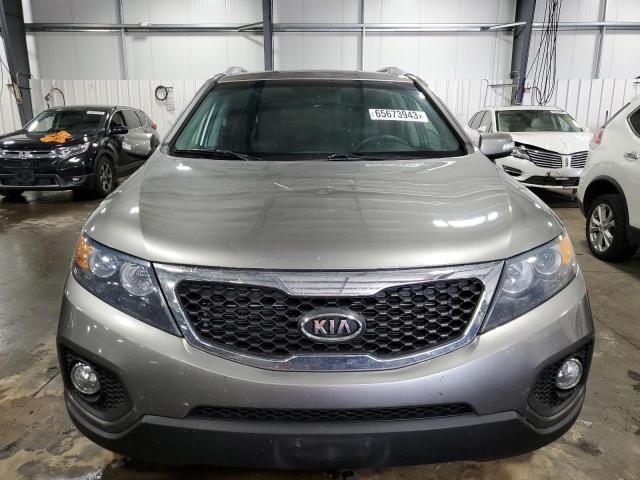 Photo 5 from auction – 2013 KIA SORENTO EX with VIN 5XYKUCA62DG348576