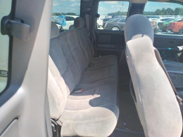 Photo 10 from auction – 2003 CHEVROLET SILVERADO with VIN 2GCEC19T431153571