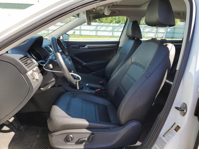 Photo 7 from auction – 2016 VOLKSWAGEN PASSAT SE with VIN 1VWBS7A36GC062240