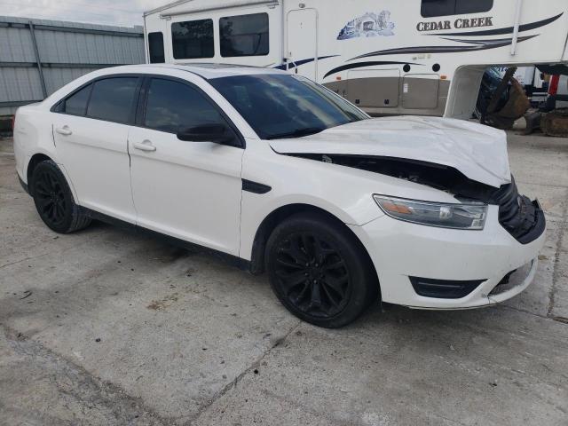 Photo 4 from auction – 2013 FORD TAURUS LIM with VIN 1FAHP2F87DG131582
