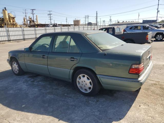 Photo 2 from auction – 1994 MERCEDES-BENZ E 320 with VIN WDBEA32E5RC061254