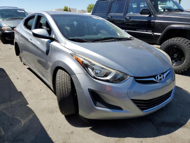 Photo 4 from auction – 2016 HYUNDAI ELANTRA SE with VIN 5NPDH4AE5GH686643