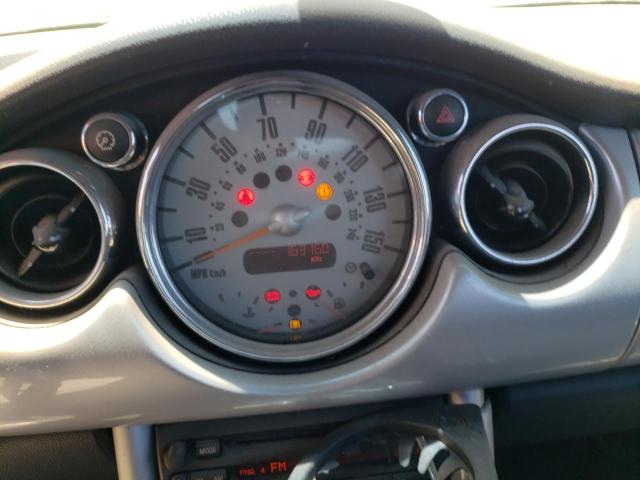 Photo 9 from auction – 2006 MINI COOPER with VIN WMWRF33586TF63982