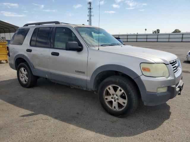 Фото 4 с аукциона – 2006 FORD EXPLORER X с VIN 1FMEU63E16UB72510