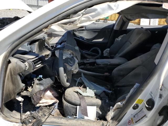 Photo 7 from auction – 2017 LEXUS IS 200T with VIN JTHBA1D27H5053380