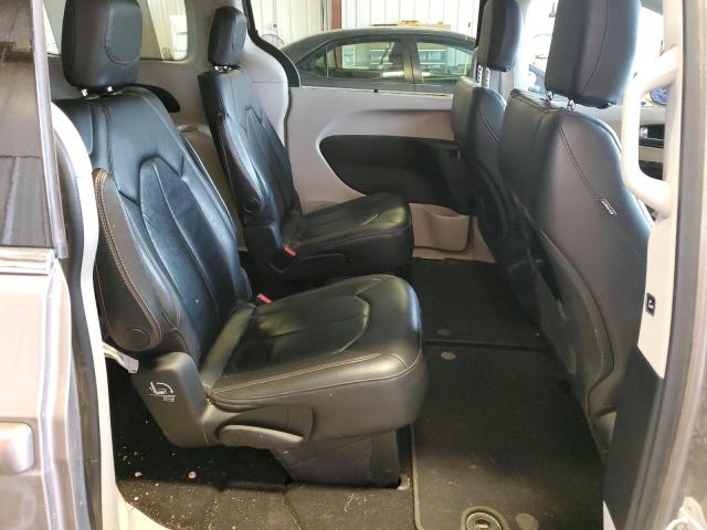 Photo 10 from auction – 2017 CHRYSLER PACIFICA T with VIN 2C4RC1BGXHR611153