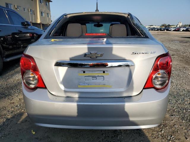Photo 6 from auction – 2014 CHEVROLET SONIC LT with VIN 1G1JC5SH4E4241984