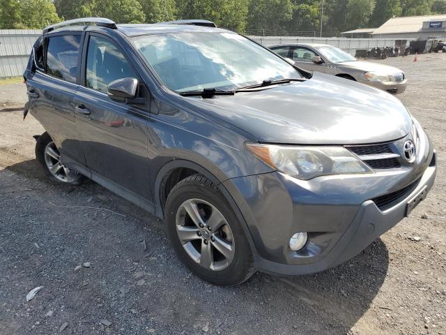 Photo 4 from auction – 2015 TOYOTA RAV4 XLE with VIN JTMRFREV1FD131180