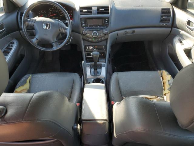 Photo 8 from auction – 2005 HONDA UK with VIN JHMCN36445C001540