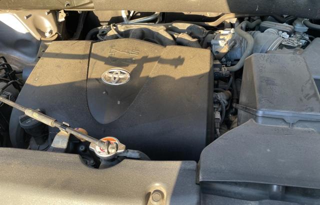 Photo 7 from auction – 2018 TOYOTA HIGHLANDER with VIN 5TDJZRFH2JS903003