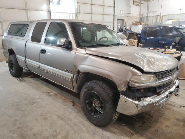 Снимка 4 от търг – 2000 CHEVROLET SILVERADO с VIN 1GCEK19T4YE386696