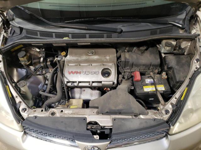 Photo 12 from auction – 2005 TOYOTA SIENNA XLE with VIN 5TDBA22C45S051949