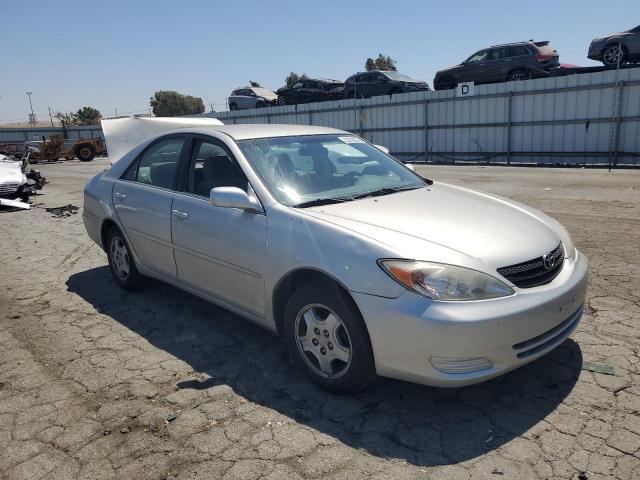 Photo 4 from auction – 2003 TOYOTA CAMRY LE with VIN 4T1BF30K83U040894