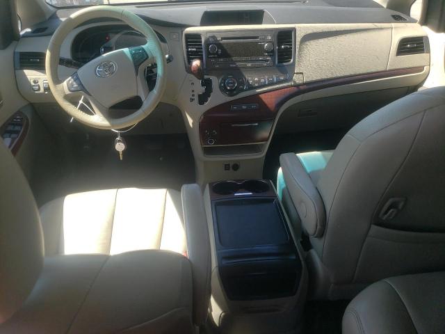 Photo 8 from auction – 2011 TOYOTA SIENNA XLE with VIN 5TDYK3DCXBS088476