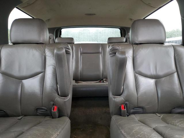 Photo 10 from auction – 2003 CHEVROLET SUBURBAN K with VIN 1GNFK16Z73J101302
