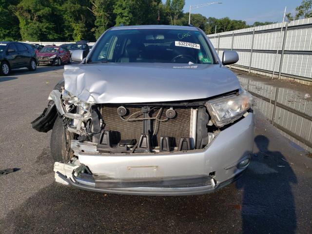 Photo 5 from auction – 2012 TOYOTA HIGHLANDER with VIN 5TDBK3EH8CS101663