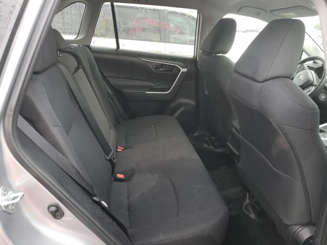 Photo 10 from auction – 2021 TOYOTA RAV4 LE with VIN 2T3F1RFV5MC195739