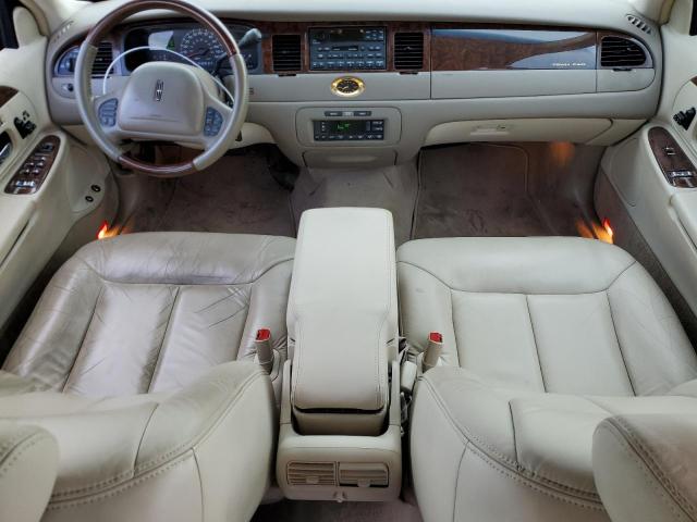 Photo 8 from auction – 2000 LINCOLN TOWN CAR C with VIN 1LNHM83W7YY906922