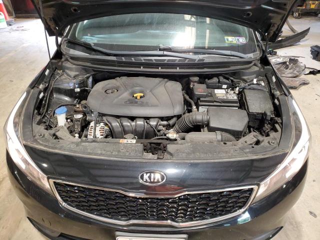 Photo 11 from auction – 2017 KIA FORTE LX with VIN KNAFK5A87H5694025