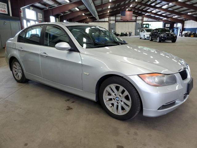 Photo 4 from auction – 2007 BMW 328 XI with VIN WBAVC93527KX55350