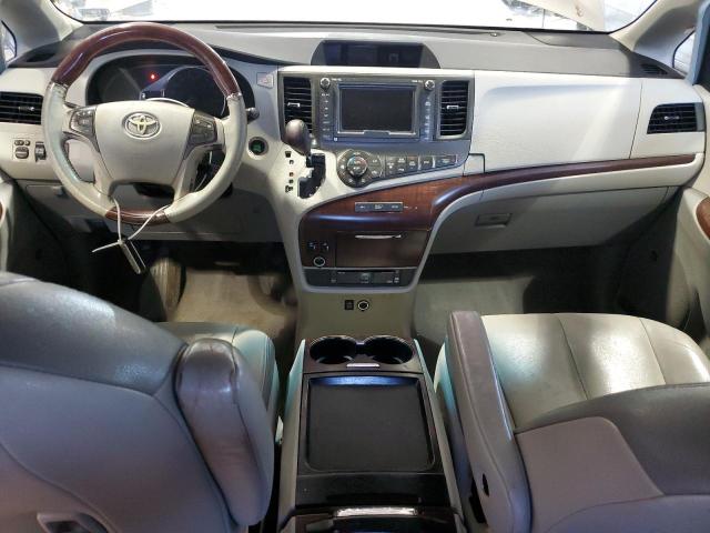 Photo 8 from auction – 2011 TOYOTA SIENNA XLE with VIN 5TDYK3DC7BS057315