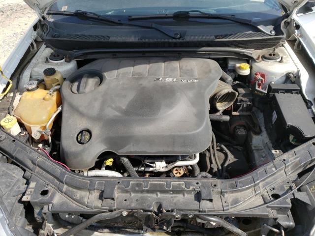 Photo 11 from auction – 2011 CHRYSLER 200 S with VIN 1C3BC8FG5BN567303