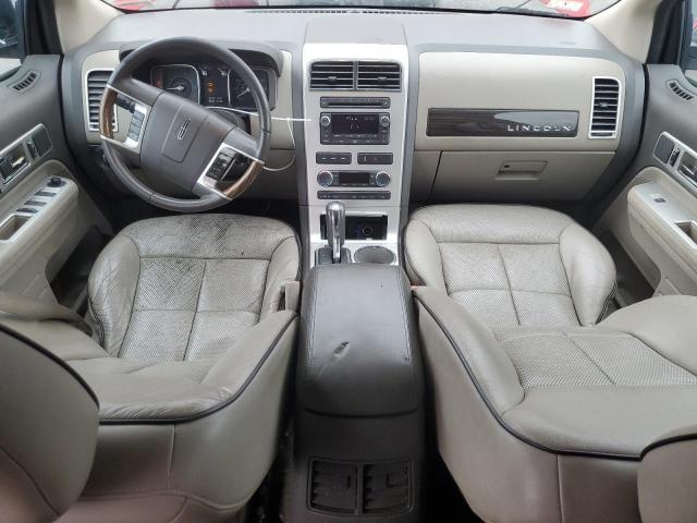 Photo 8 from auction – 2010 LINCOLN MKX with VIN 2LMDJ8JC5ABJ23749